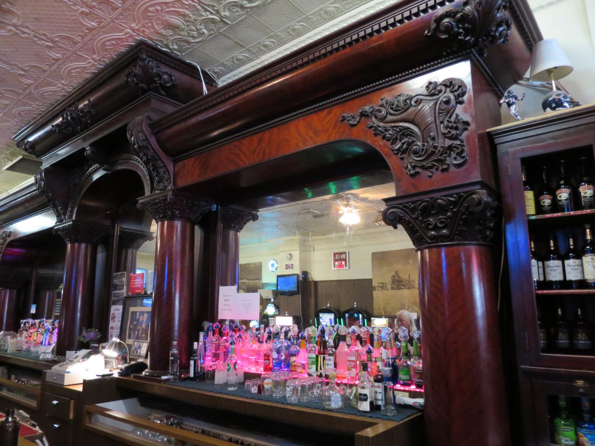 Palace Bar
